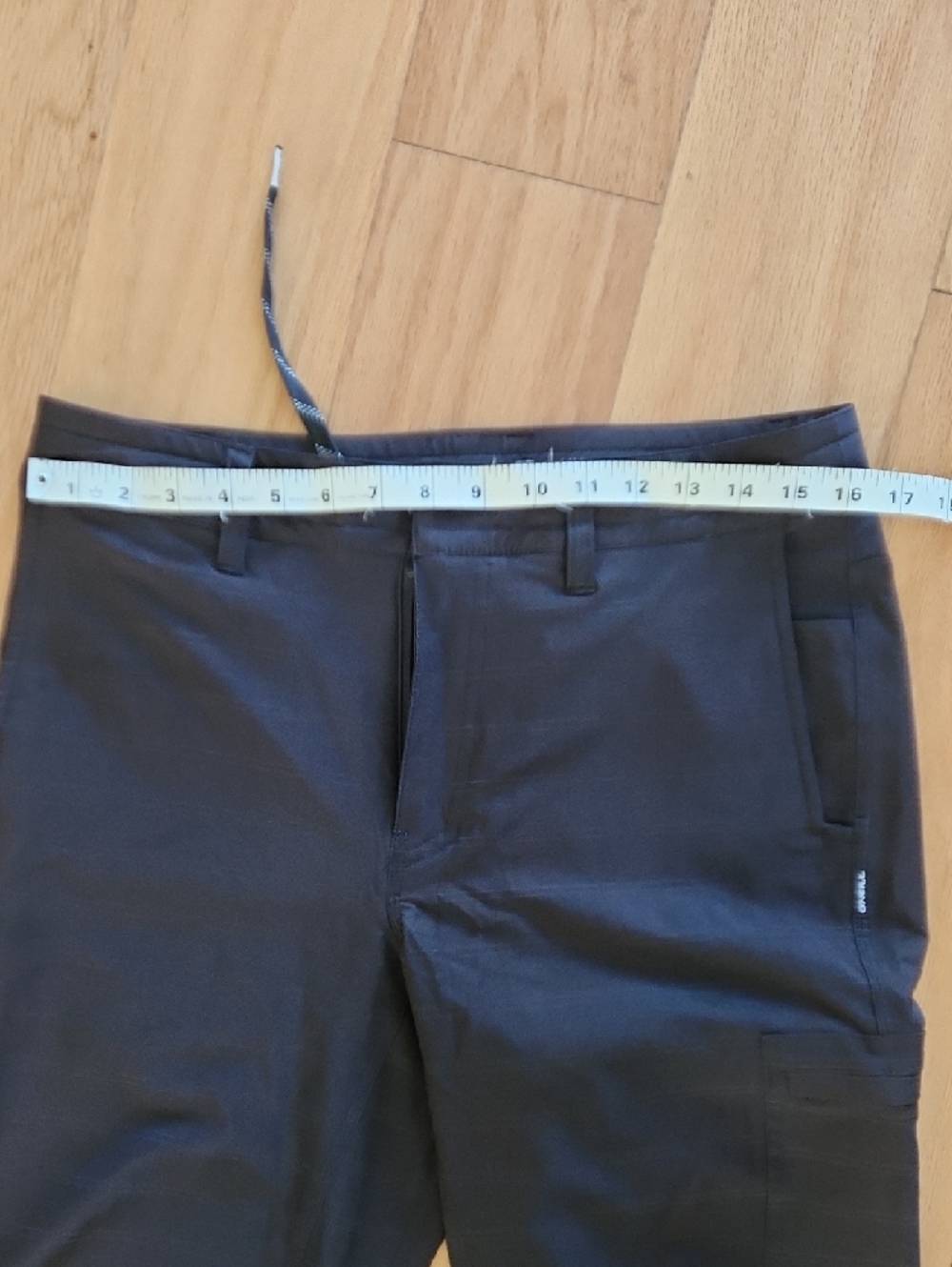O'Neill Men's Black Shorts with Side And Back Pockets Size 30 - Picture 10 of 15